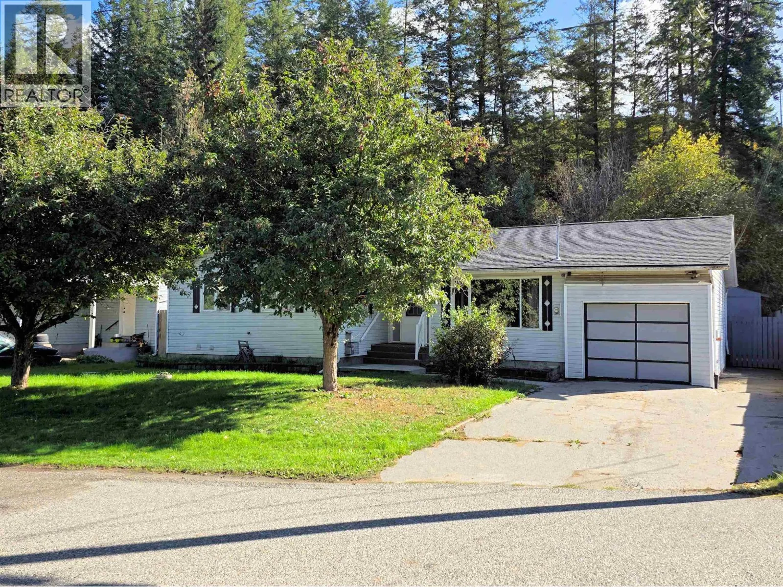 3460 ROBIN ROAD