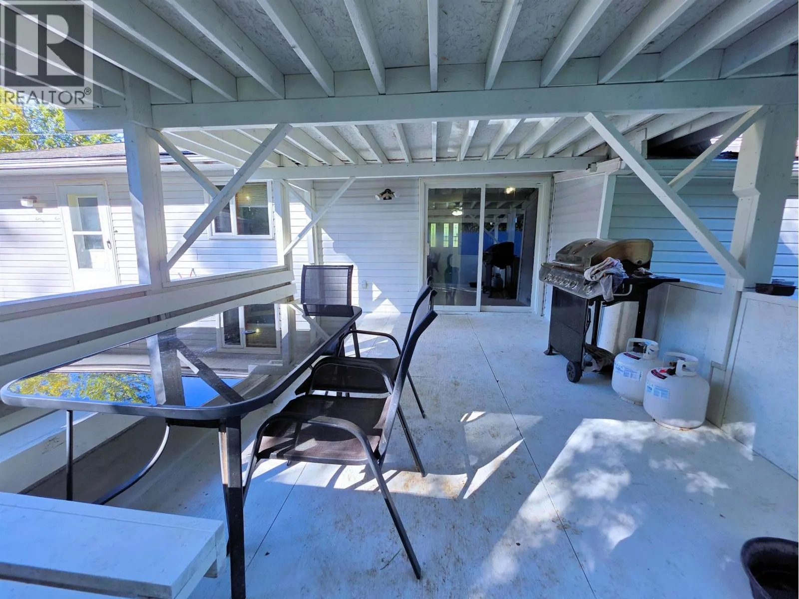 3460 ROBIN ROAD
