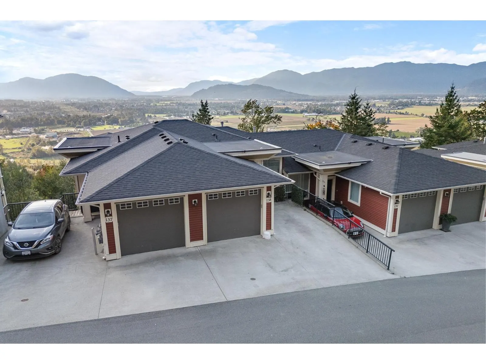 138 6026 LINDEMAN STREET|Promontory