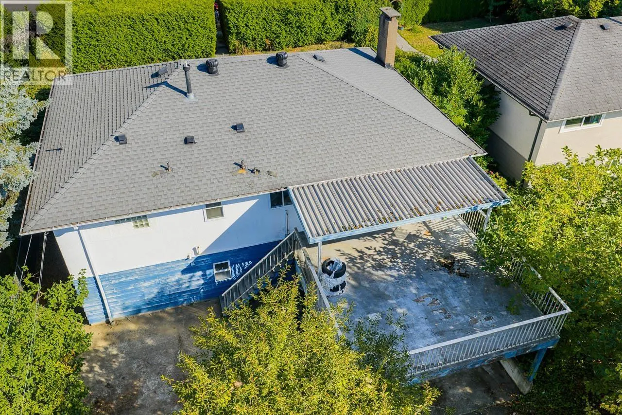 2525 NORTH ROAD