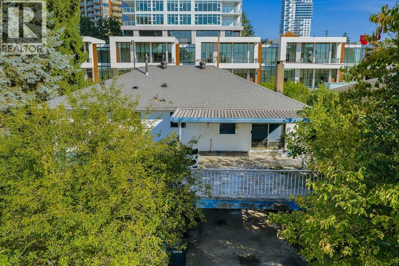 2525 NORTH ROAD