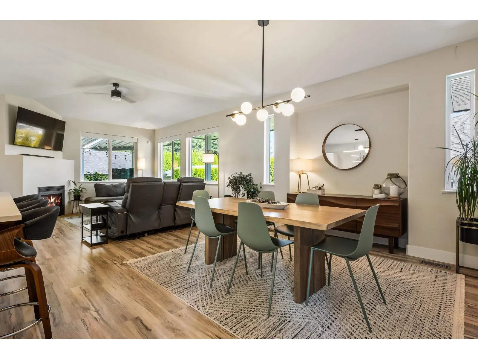 44425 ELSIE PLACE|Sardis South