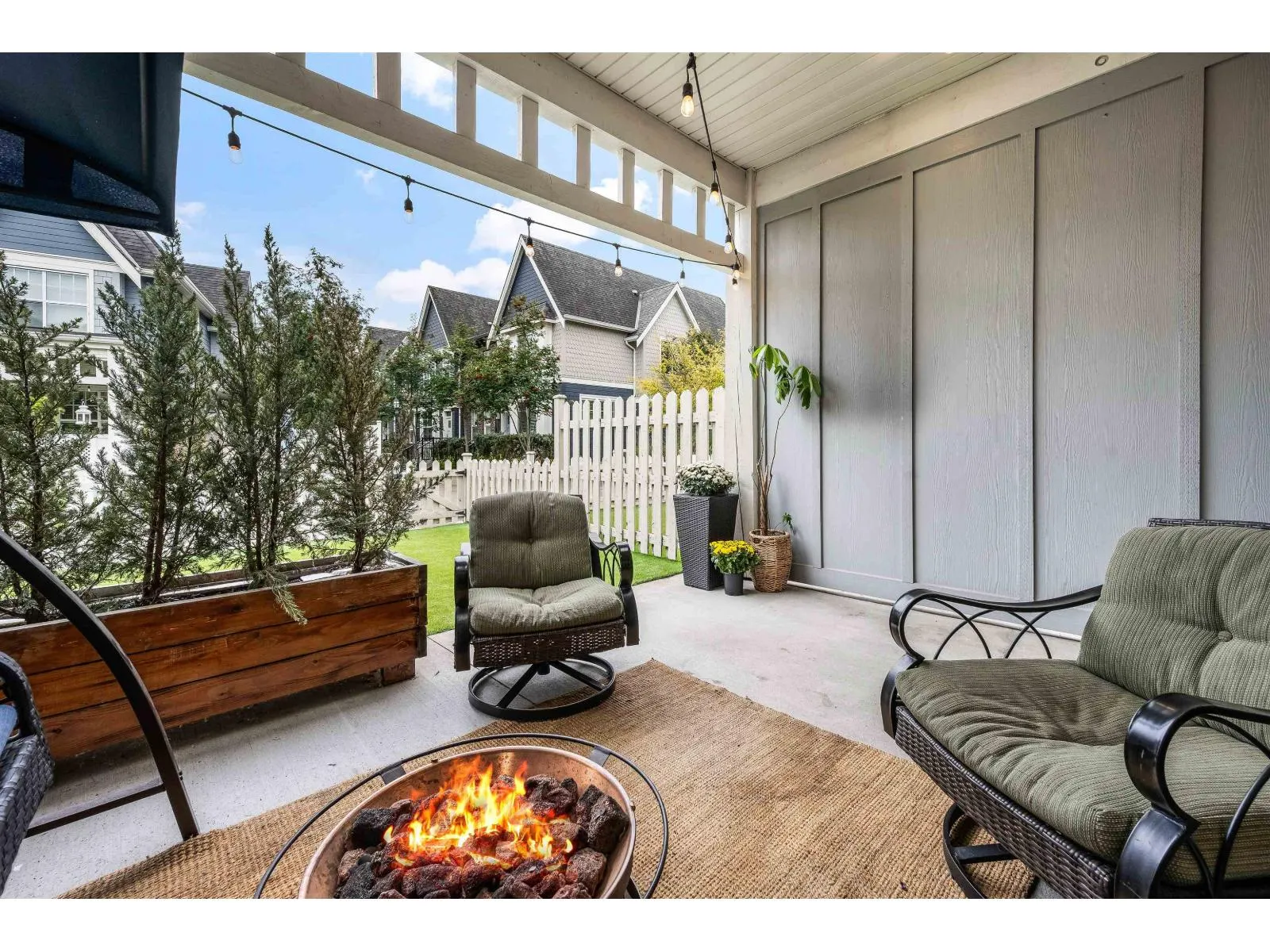 5 45526 TAMIHI WAY|Garrison Crossing