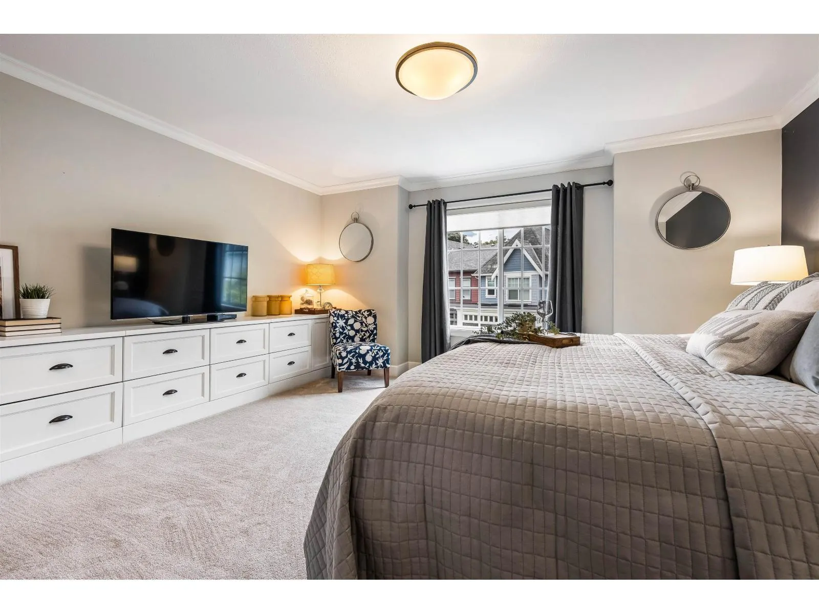 5 45526 TAMIHI WAY|Garrison Crossing