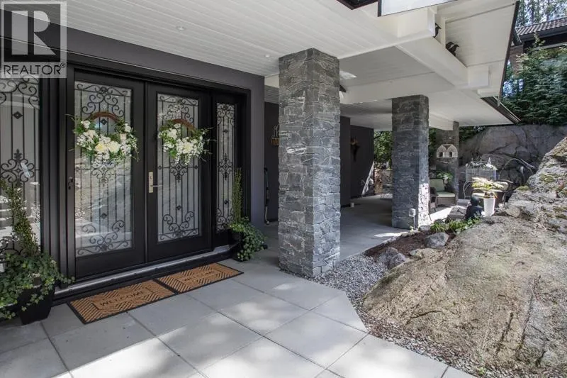 1812 CARDINAL CRESCENT