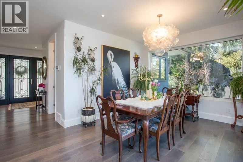 1812 CARDINAL CRESCENT