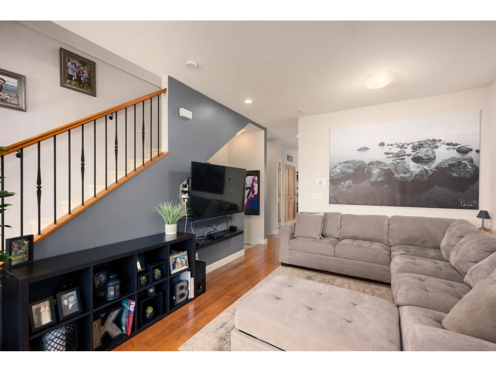 34 8068 207 STREET