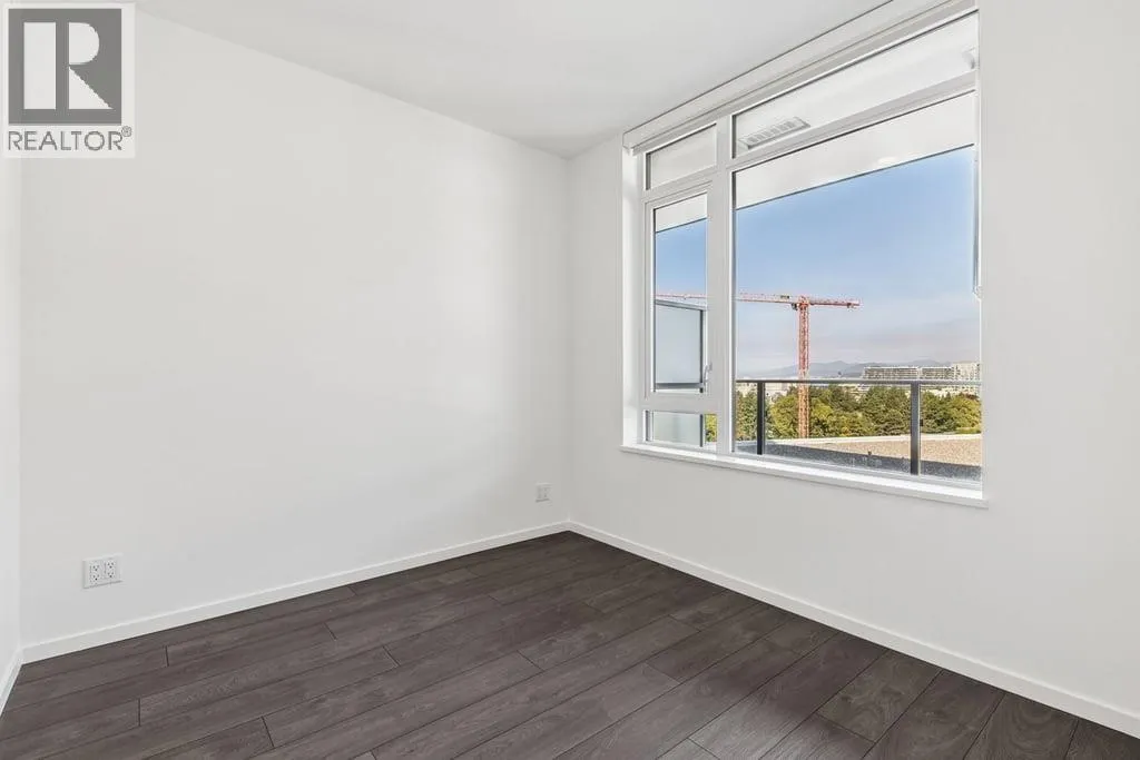 1107 6500 MINORU STREET