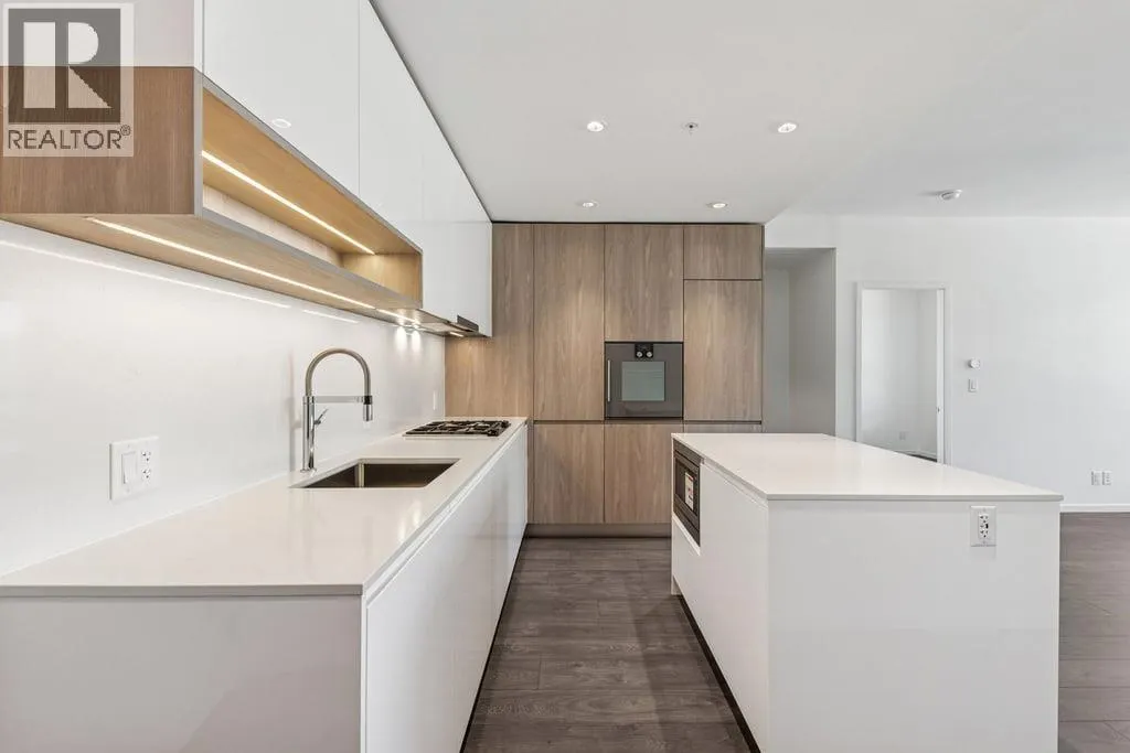 1107 6500 MINORU STREET