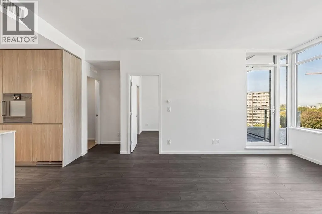 1107 6500 MINORU STREET