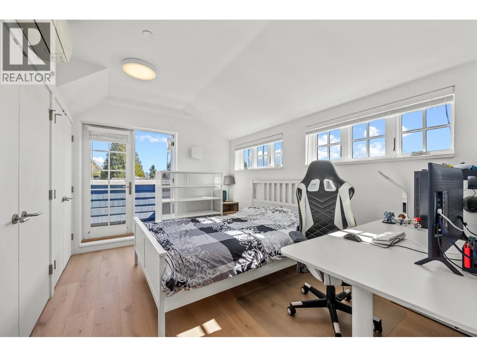 1312 W 57TH AVENUE