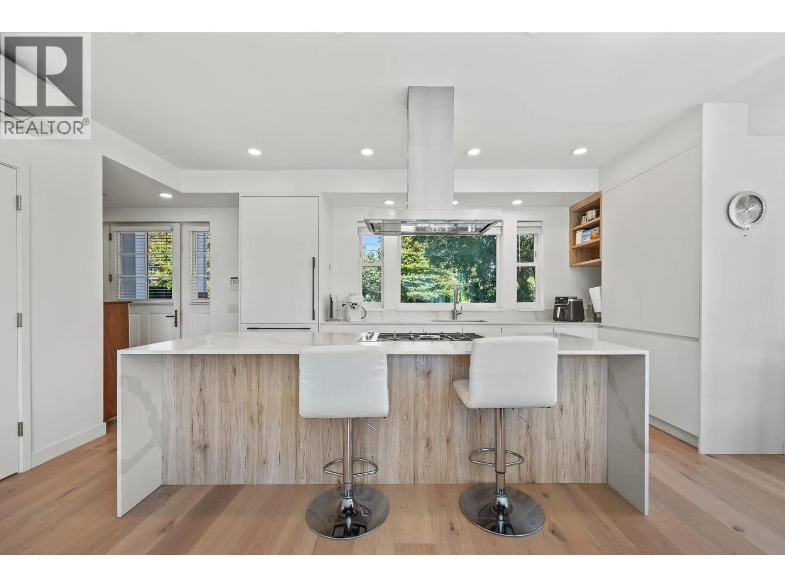 1312 W 57TH AVENUE