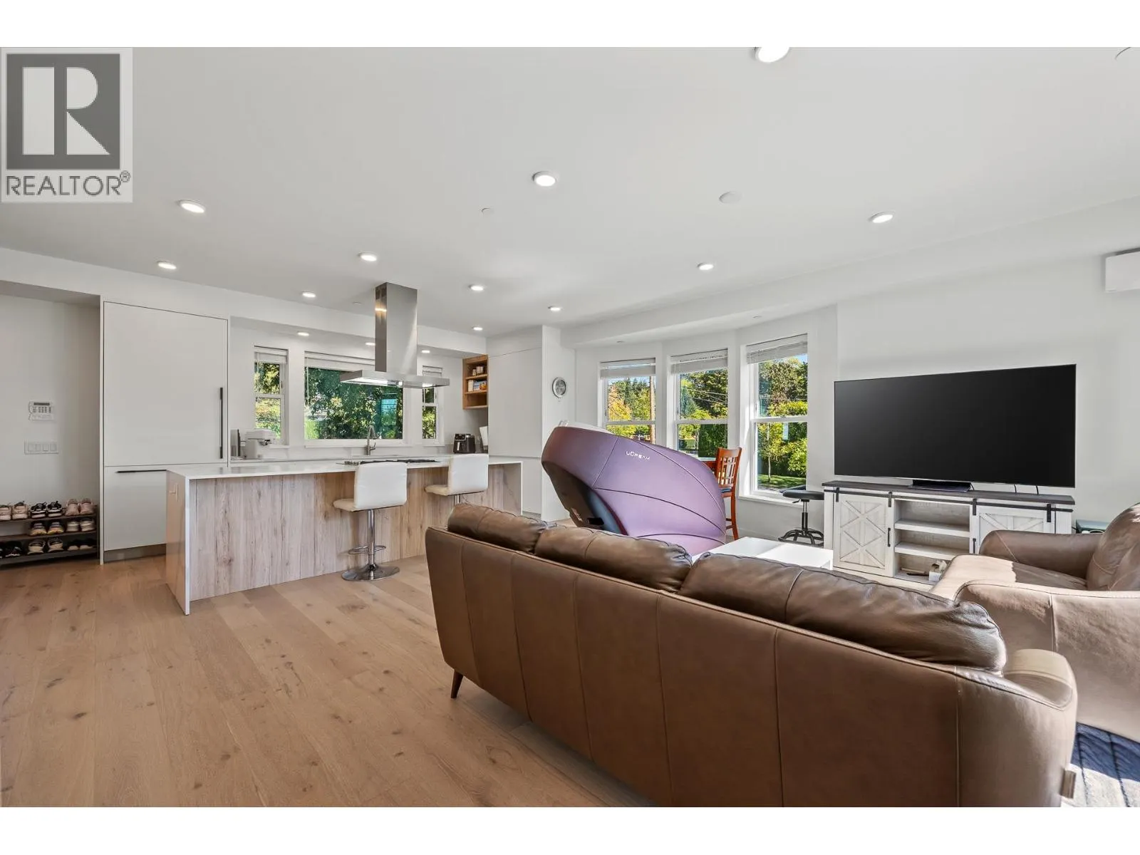 1312 W 57TH AVENUE