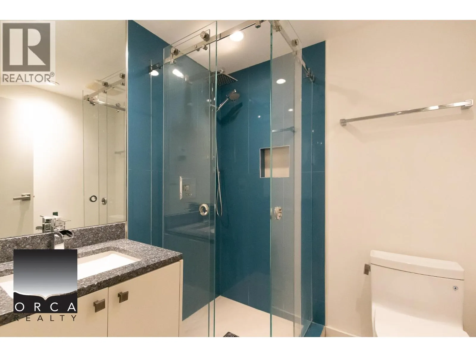 3998 Granville VANCOUVER