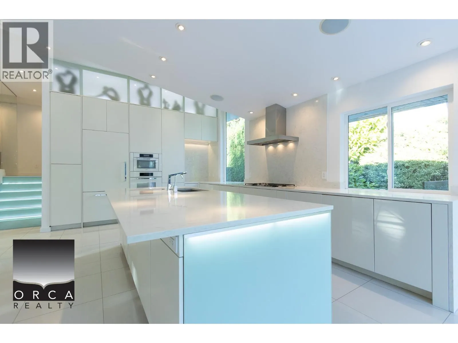 3998 Granville VANCOUVER