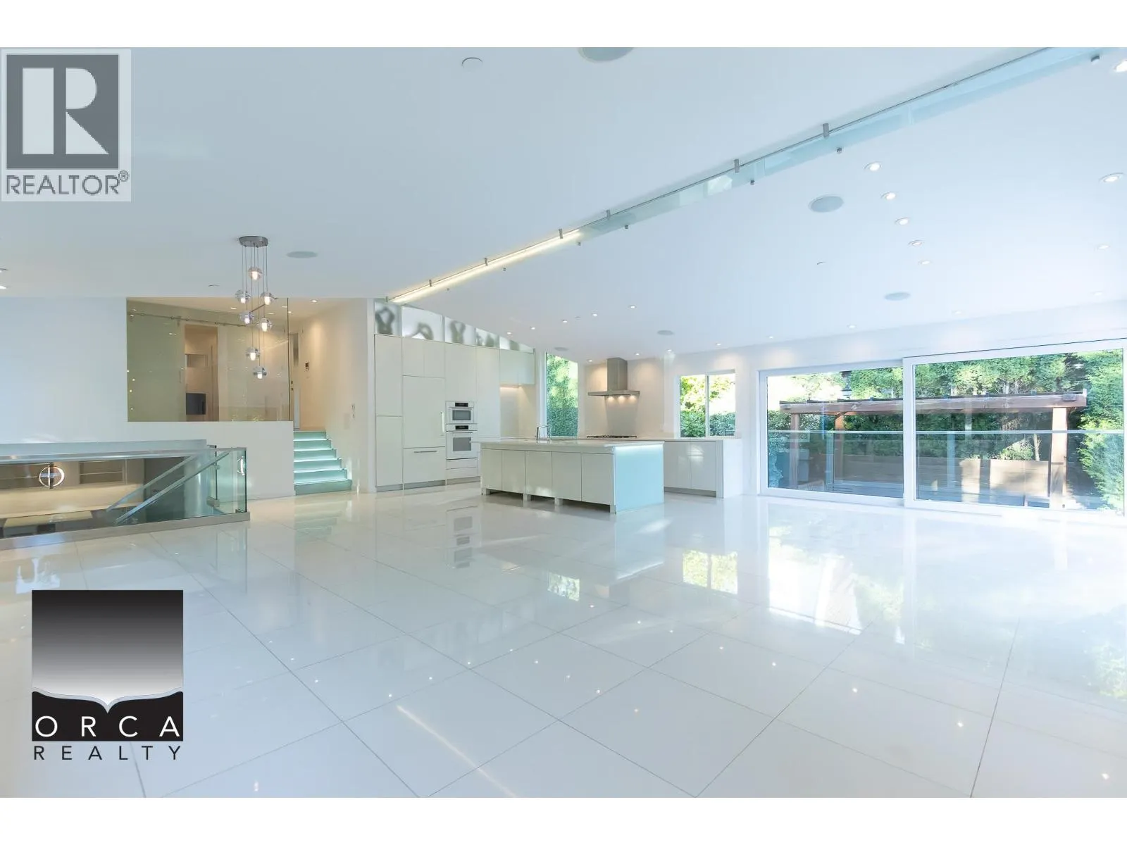 3998 Granville VANCOUVER