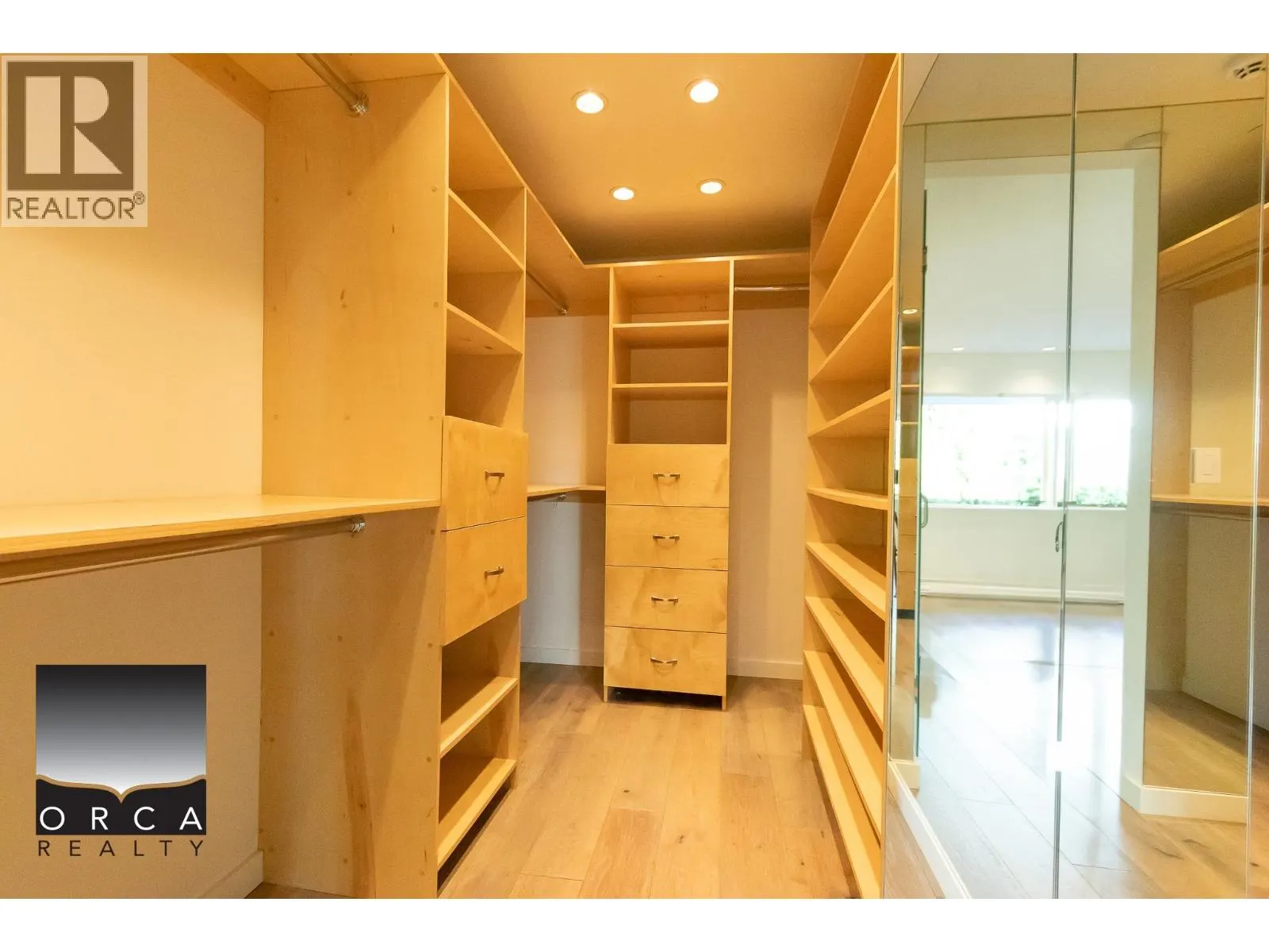 3998 Granville VANCOUVER