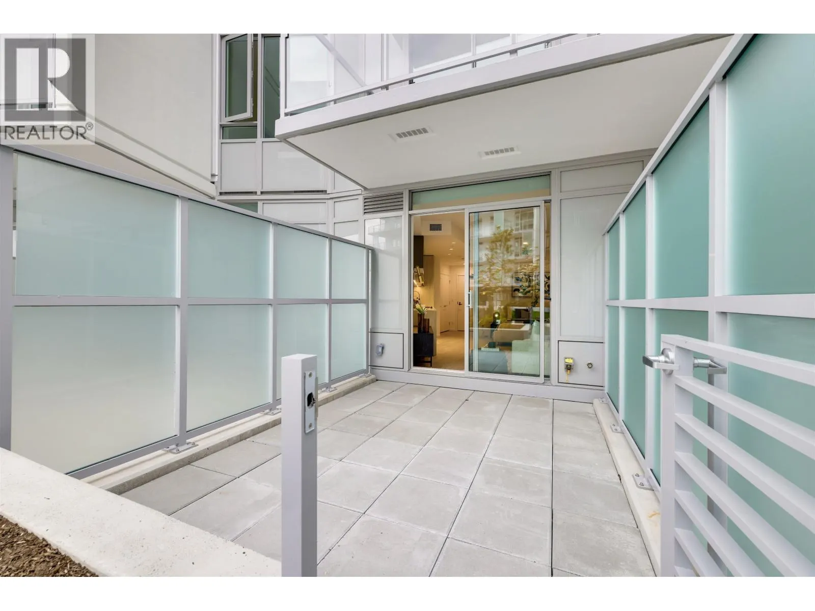 448 6500 MINORU BOULEVARD