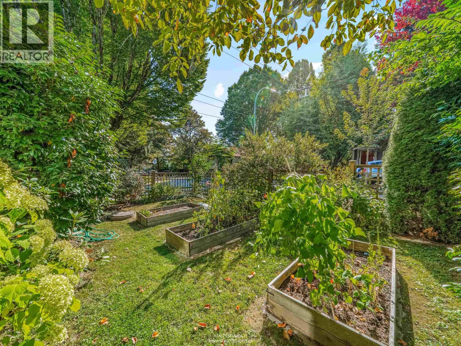 3491 PRINCE EDWARD STREET