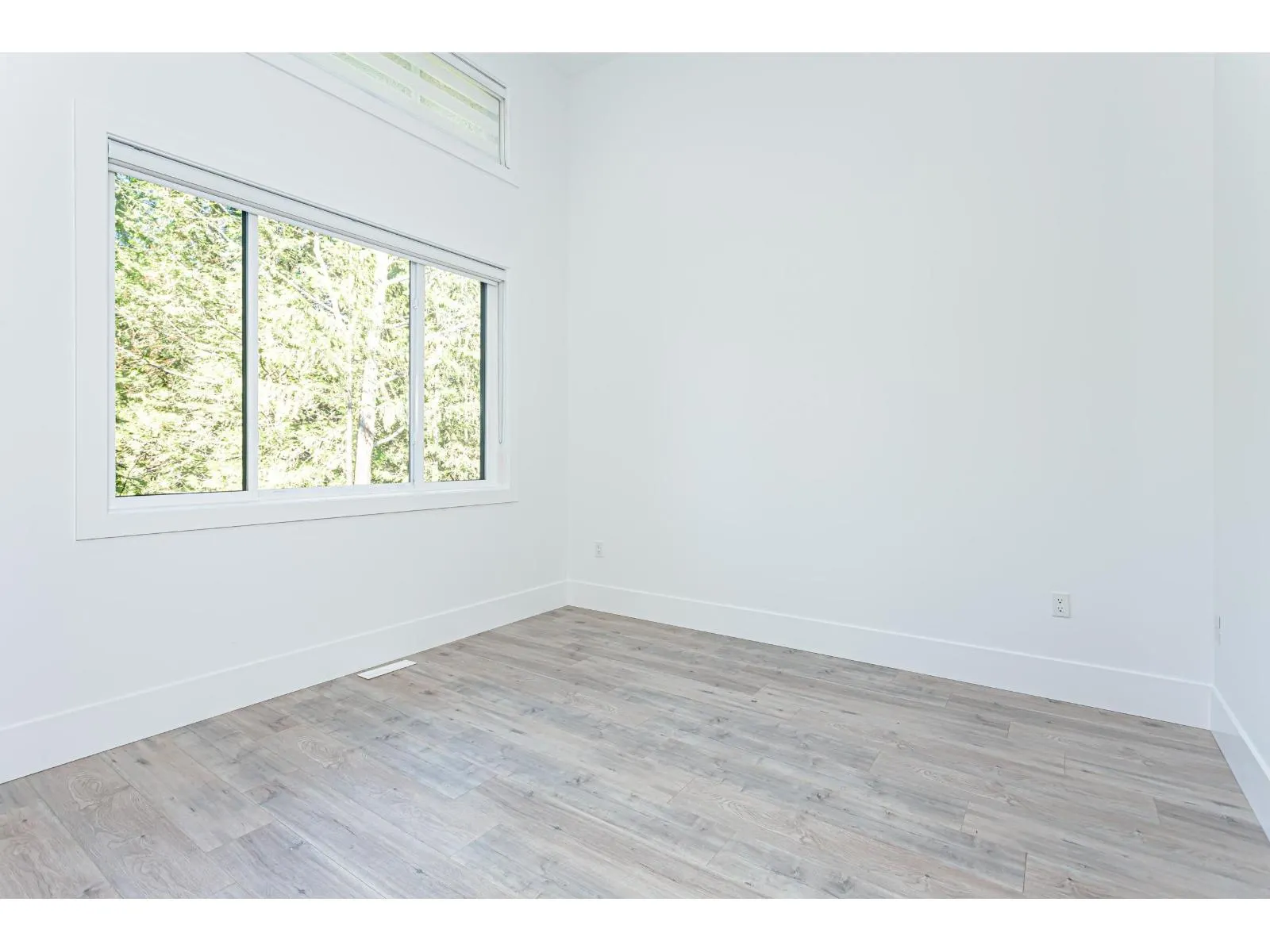 36743 CARL CREEK CRESCENT