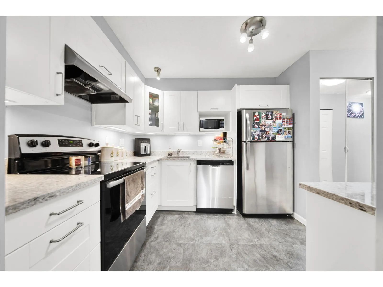311 13780 76 AVENUE
