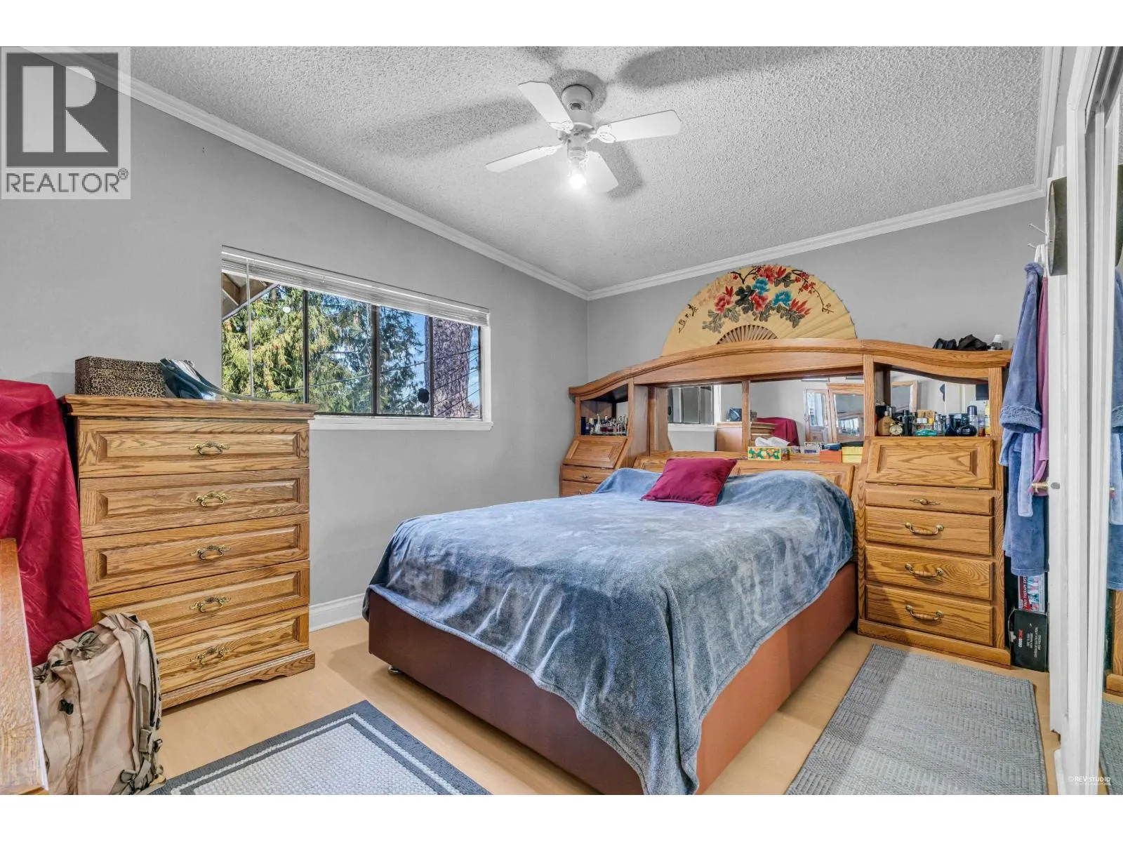 7015--7017 ELWELL STREET