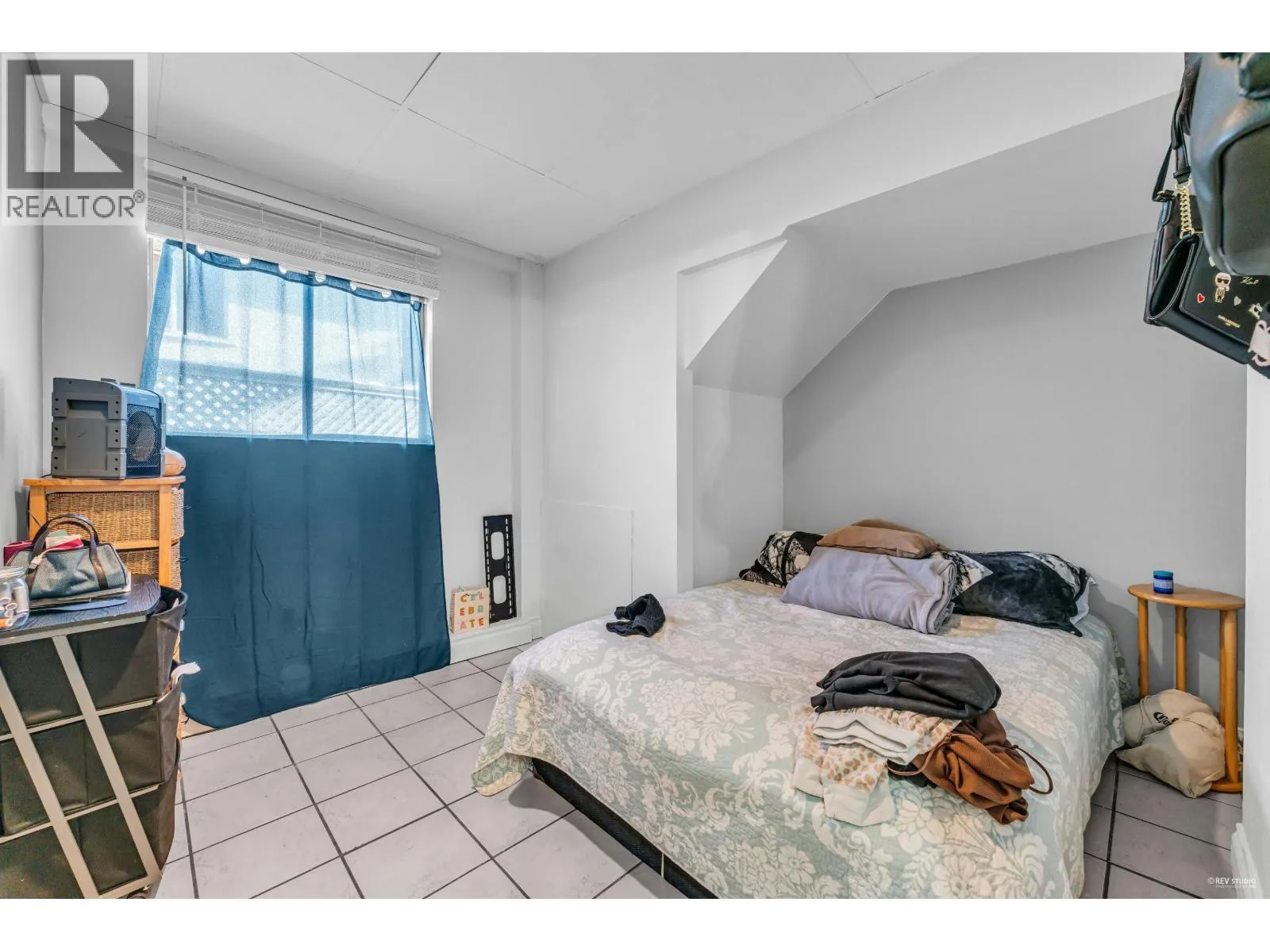 7015--7017 ELWELL STREET
