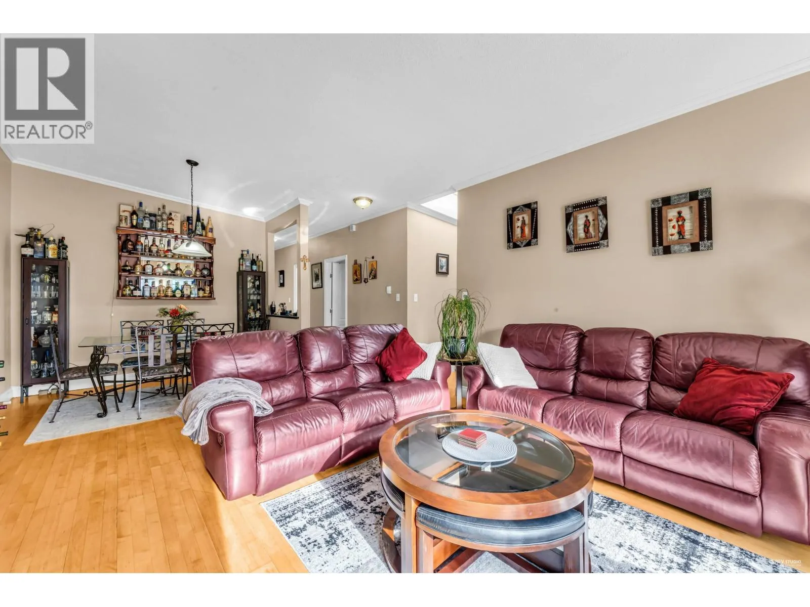 7015--7017 ELWELL STREET