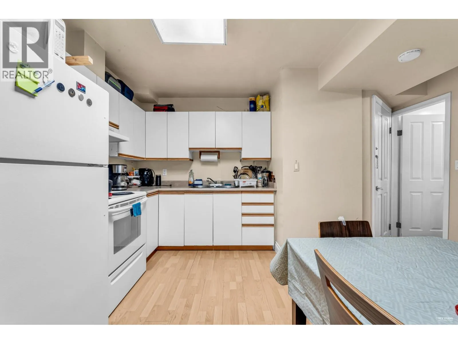7015--7017 ELWELL STREET