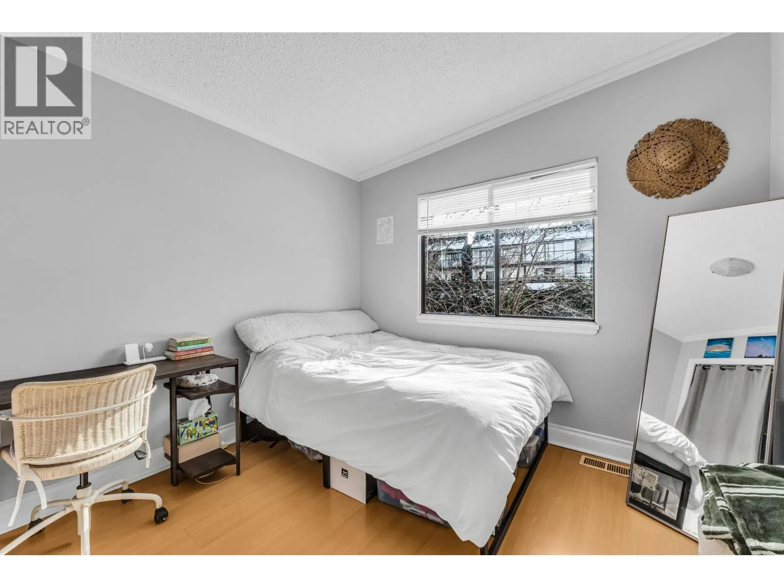 7015--7017 ELWELL STREET