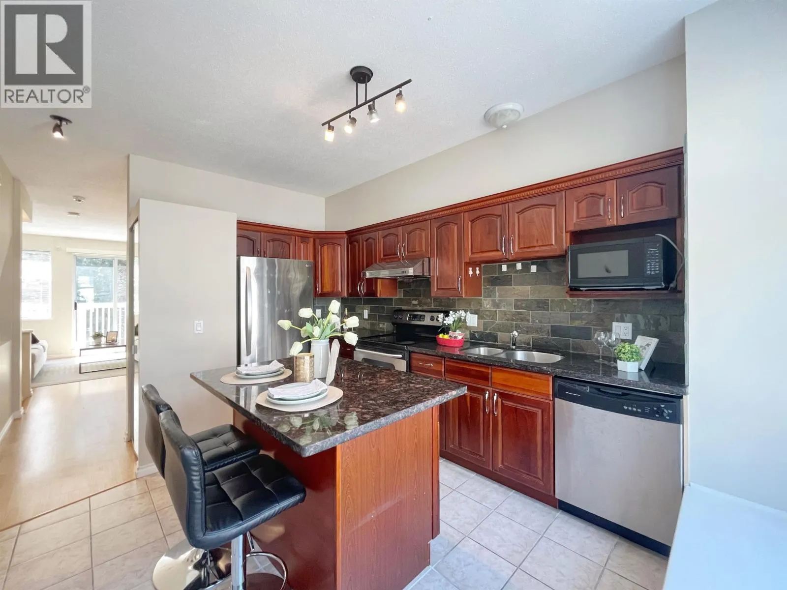 78 6588 BARNARD DRIVE