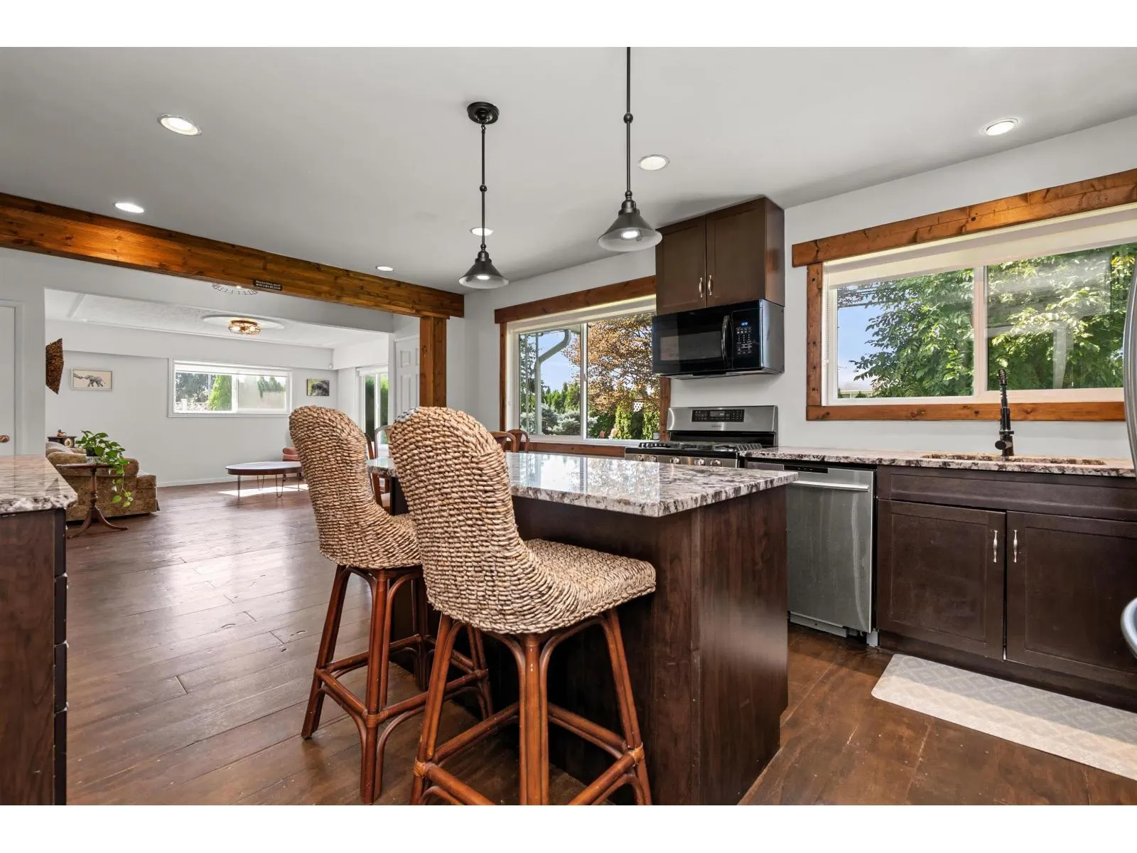 6350 SUMAS PRAIRIE ROAD|Greendale