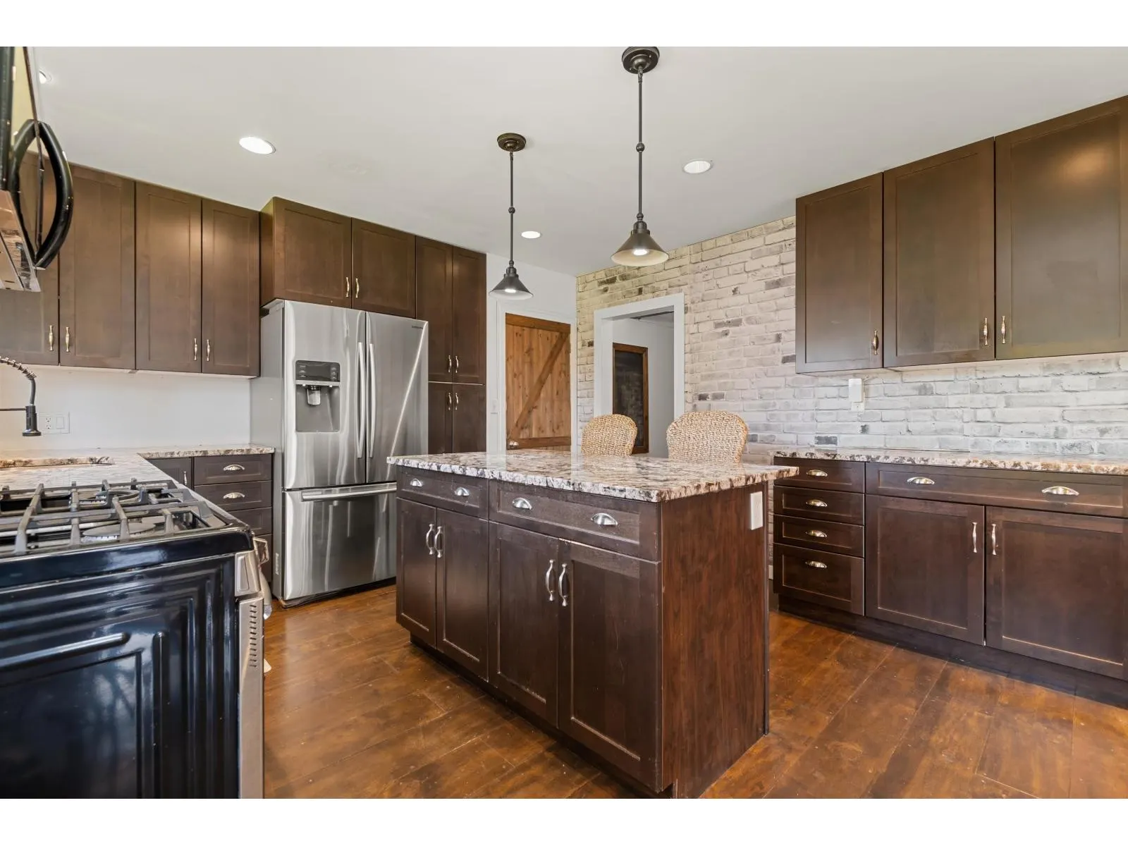 6350 SUMAS PRAIRIE ROAD|Greendale