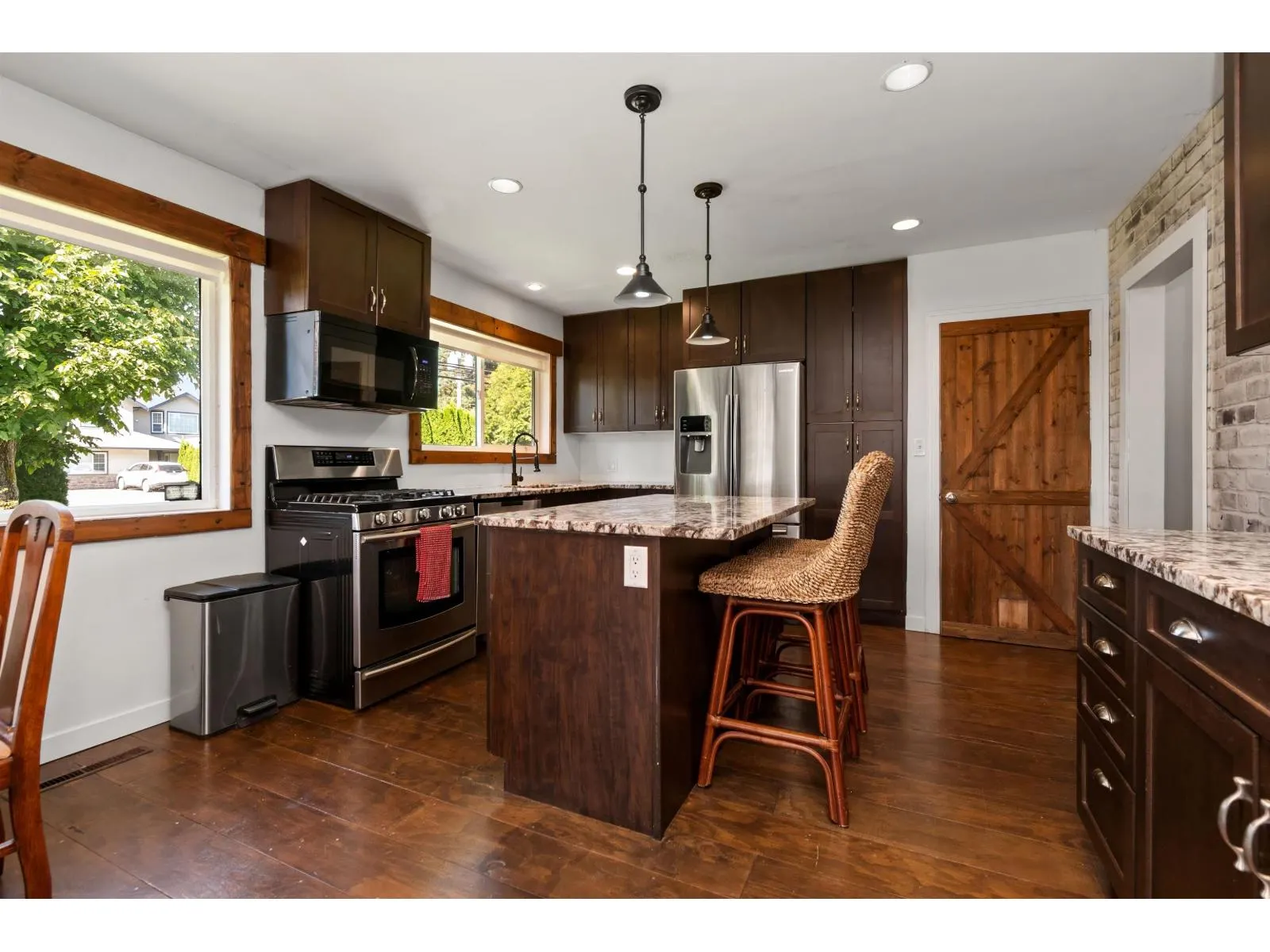 6350 SUMAS PRAIRIE ROAD|Greendale