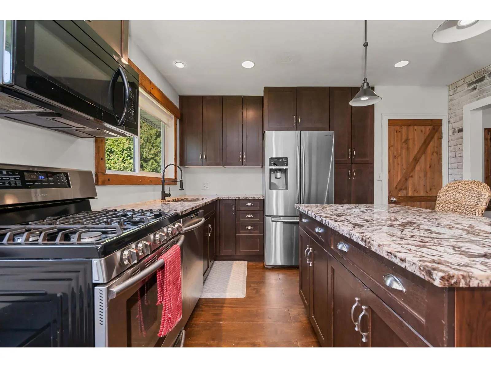 6350 SUMAS PRAIRIE ROAD|Greendale