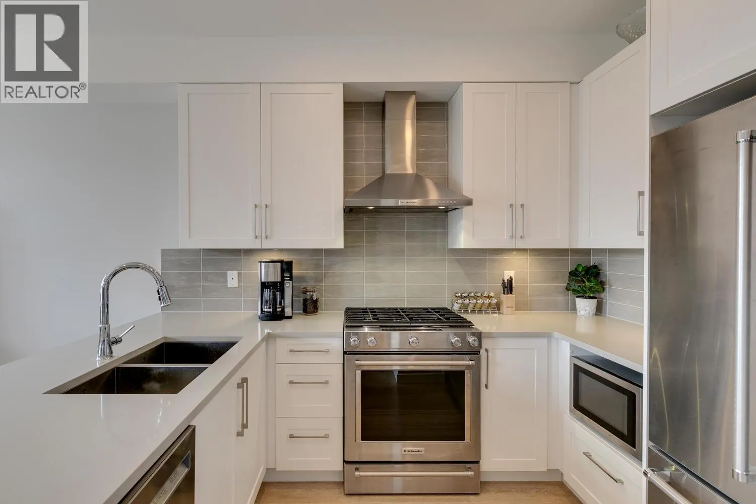 5 41365 SKYRIDGE PLACE