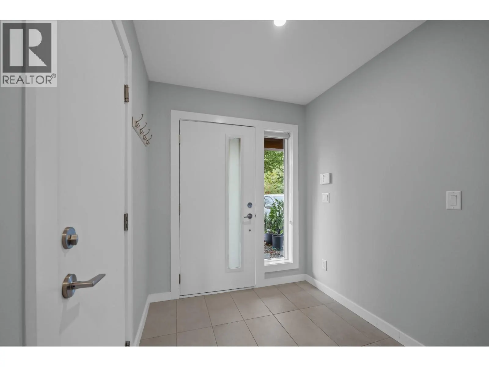 5 41365 SKYRIDGE PLACE