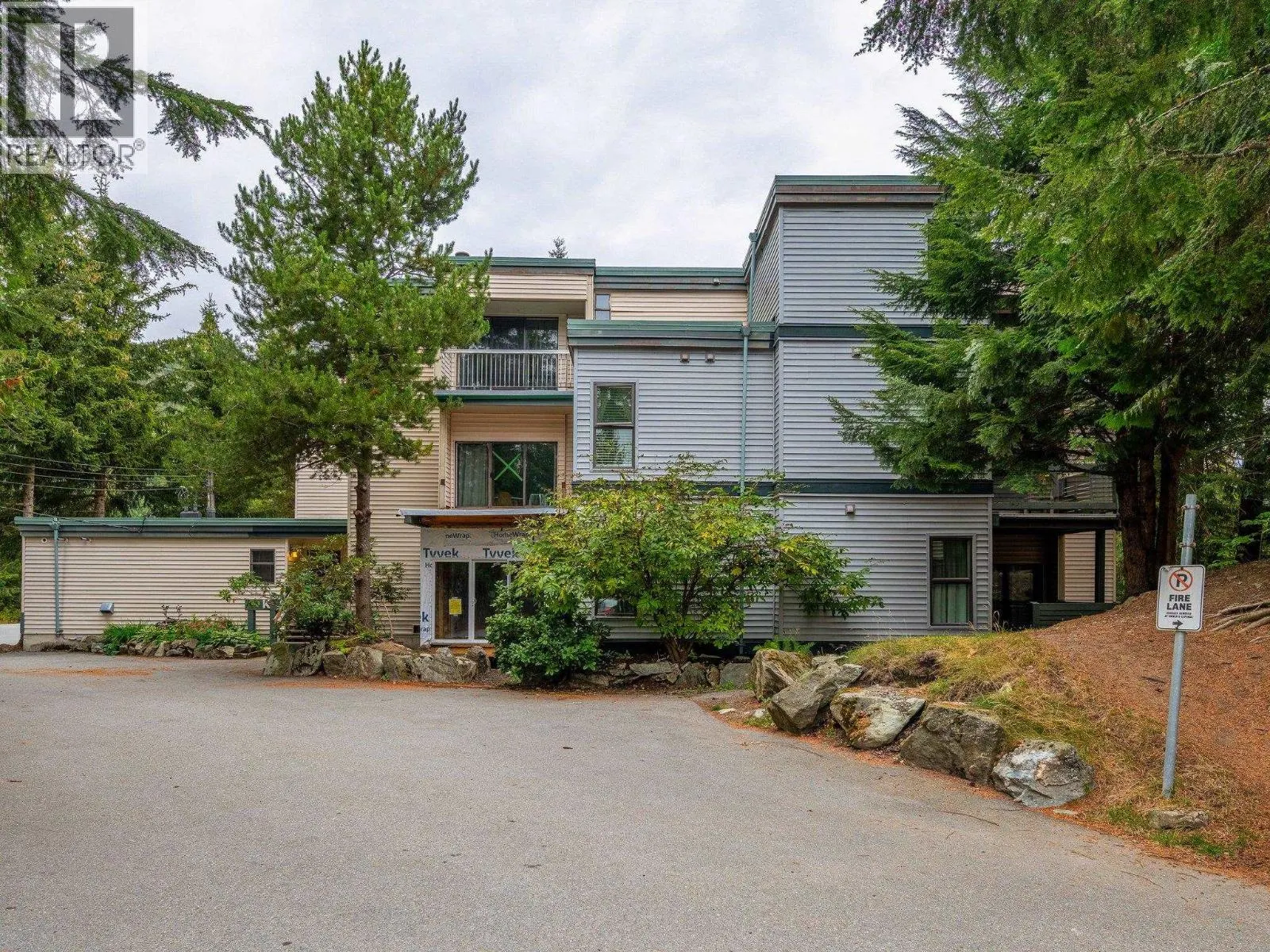 KP2 1400 ALTA LAKE ROAD