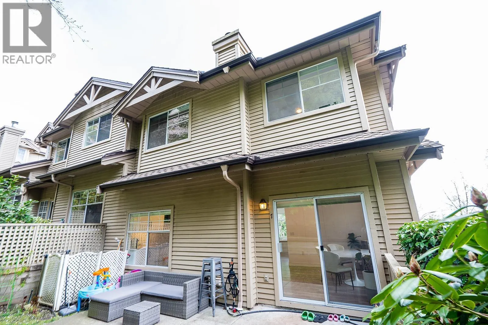 7 2979 PANORAMA DRIVE
