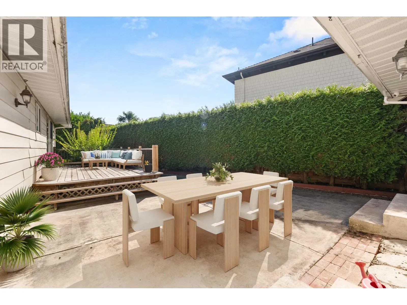 11180 KINGFISHER DRIVE