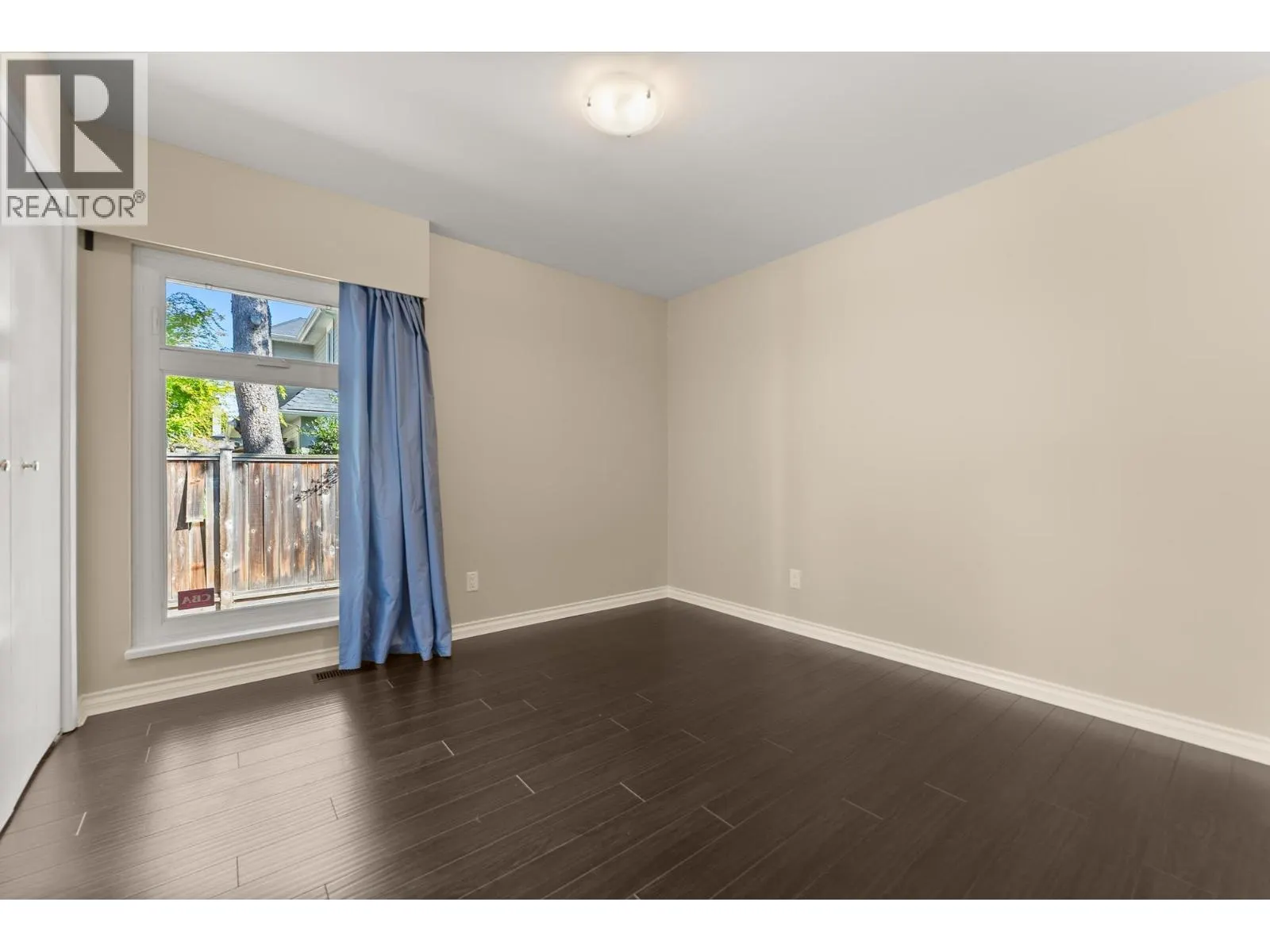 11180 KINGFISHER DRIVE