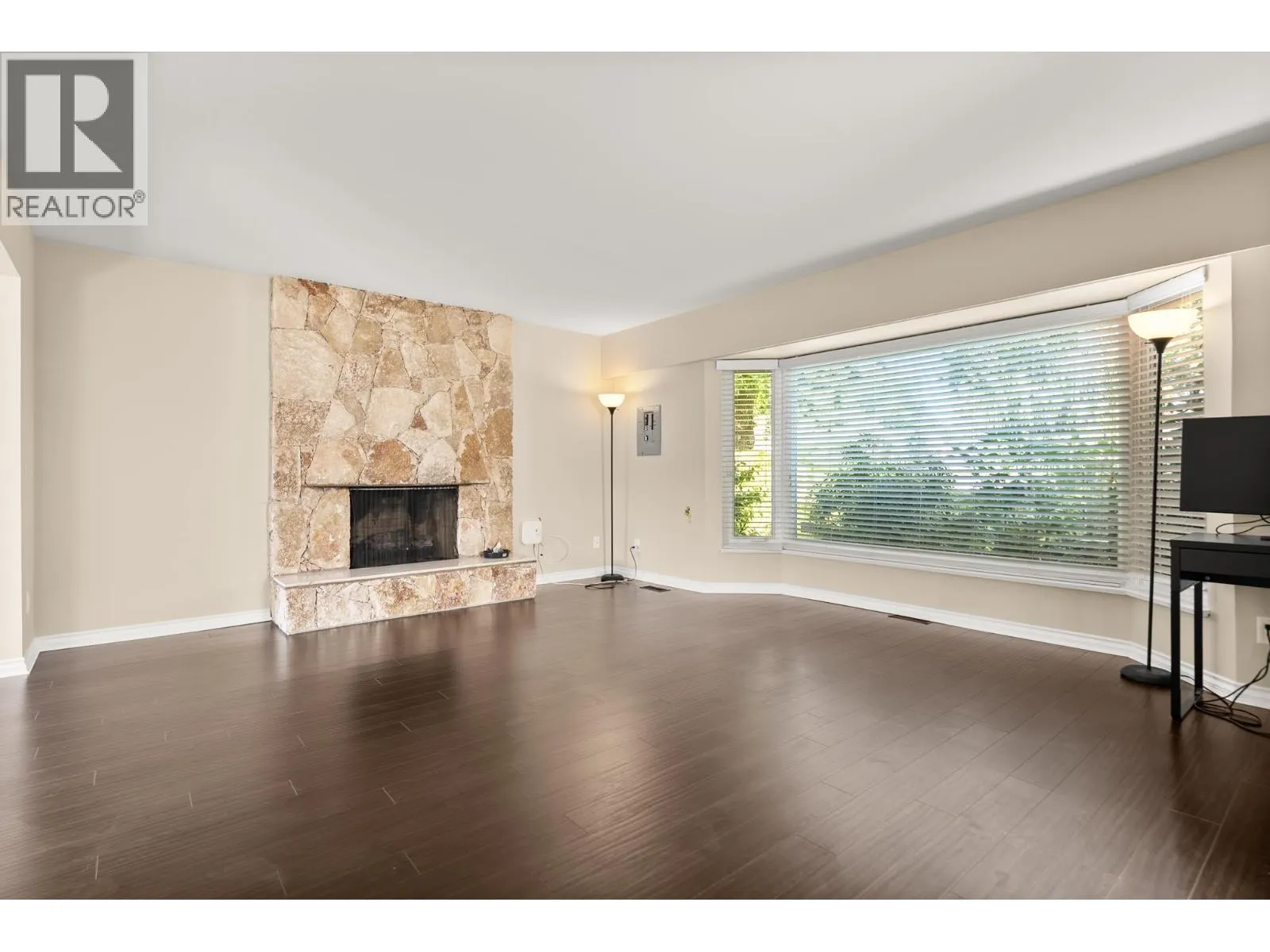 11180 KINGFISHER DRIVE