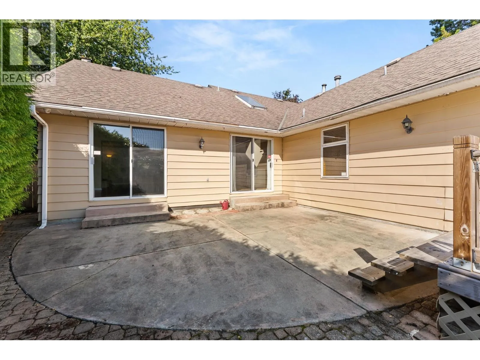 11180 KINGFISHER DRIVE
