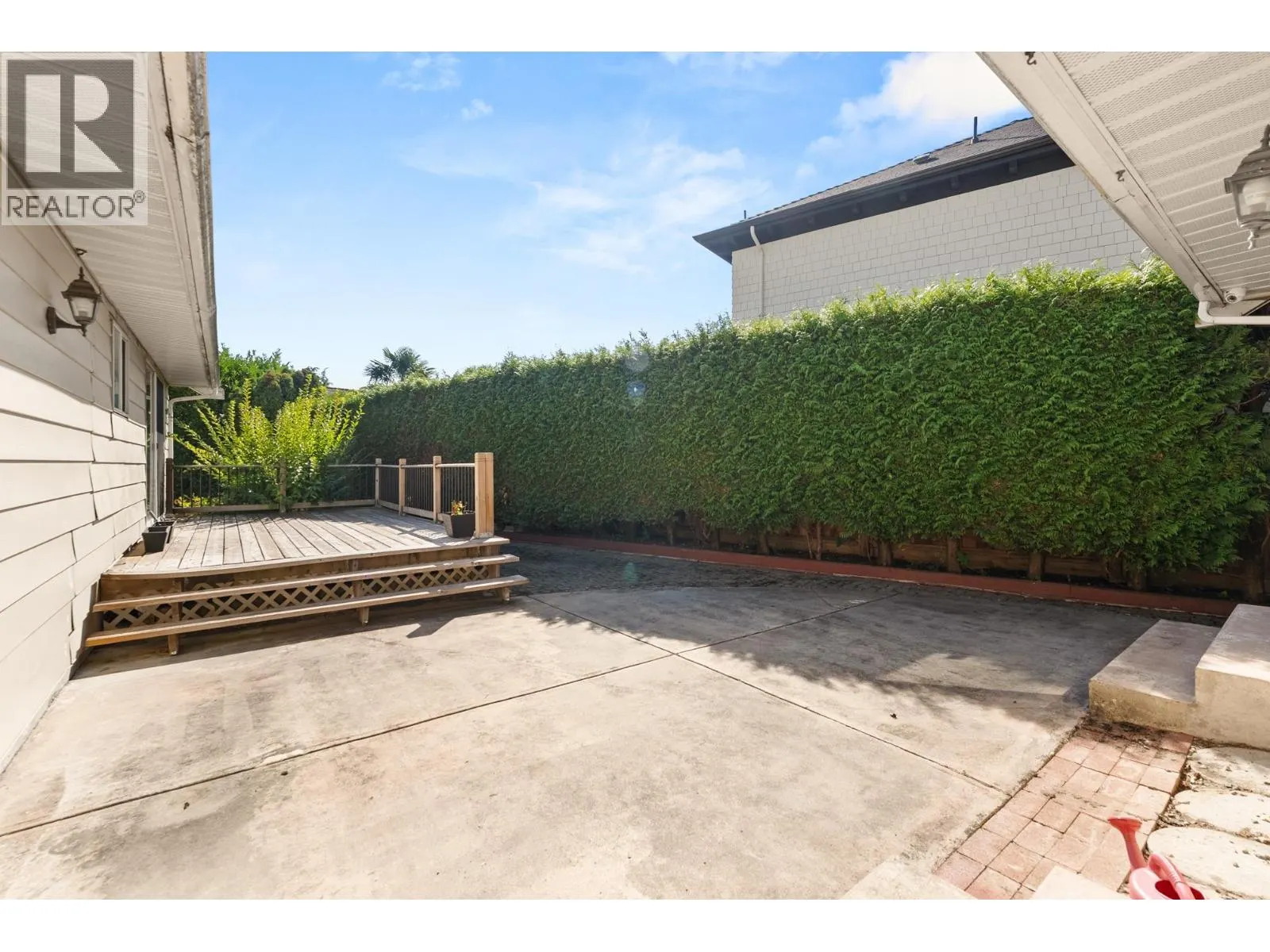 11180 KINGFISHER DRIVE