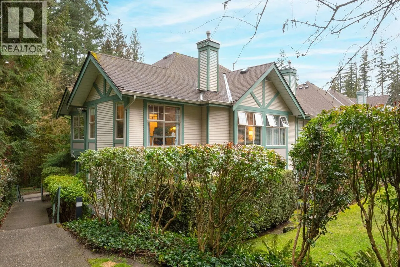 78 65 FOXWOOD DRIVE