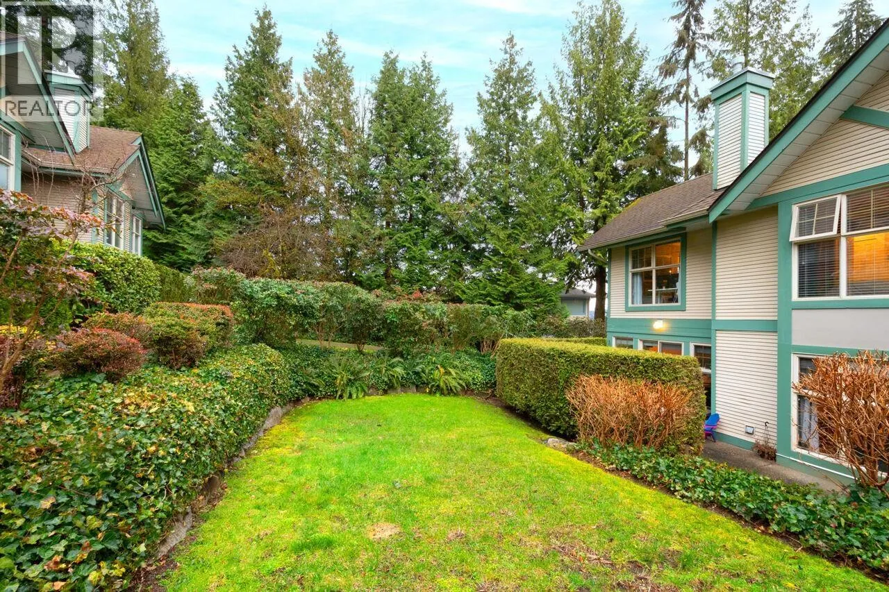 78 65 FOXWOOD DRIVE