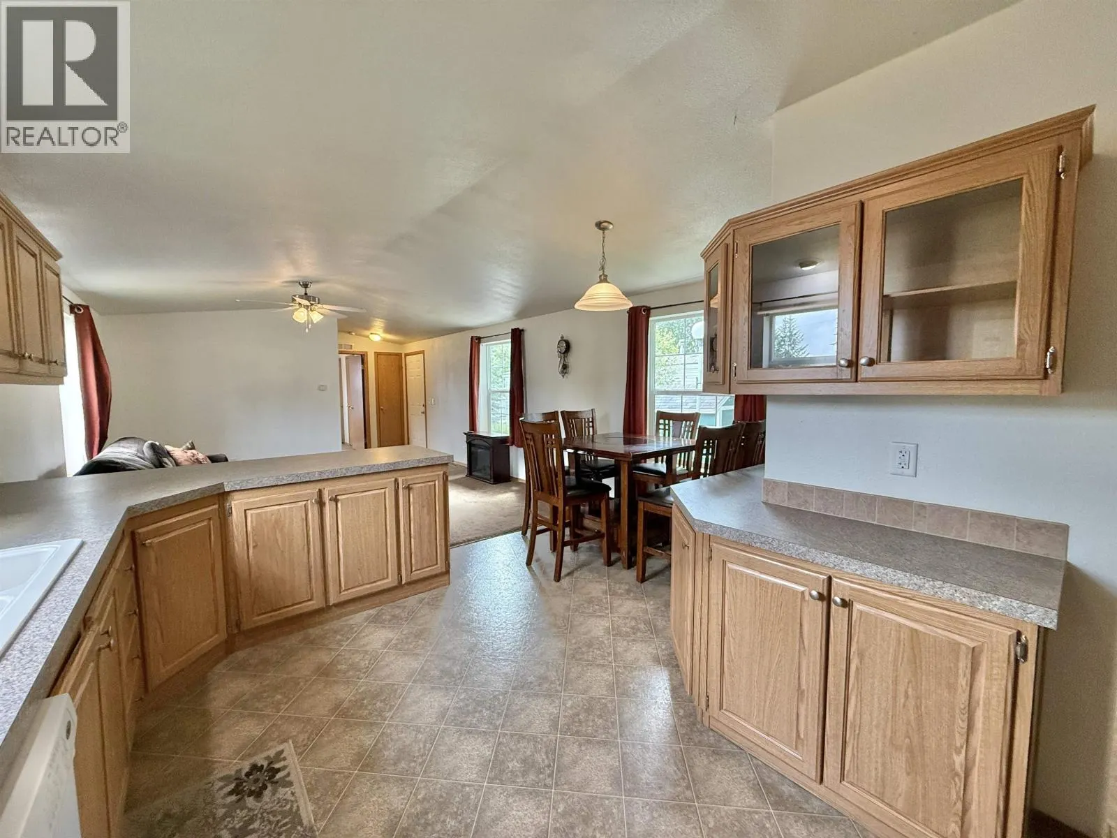 57 684 NORTH FRASER DRIVE
