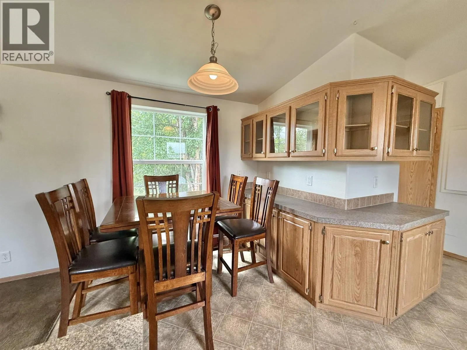 57 684 NORTH FRASER DRIVE