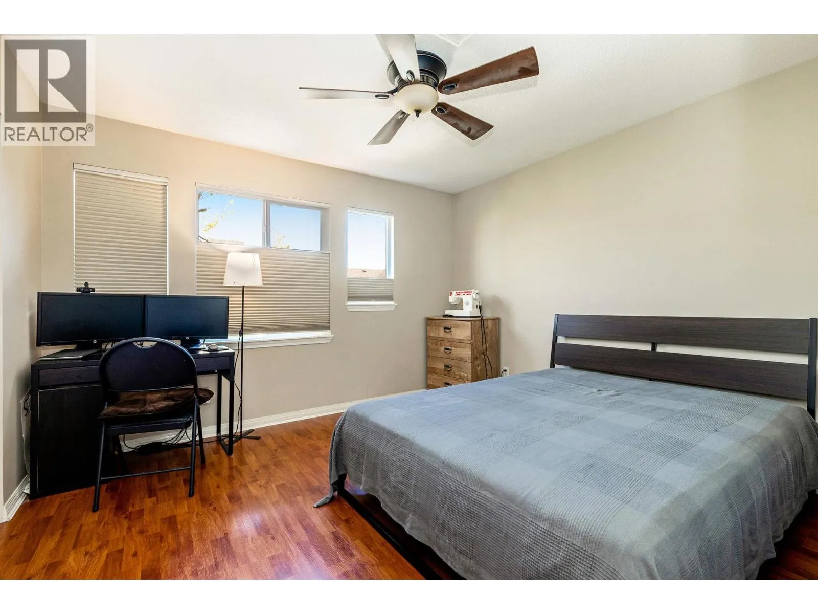 64 1055 RIVERWOOD GATE