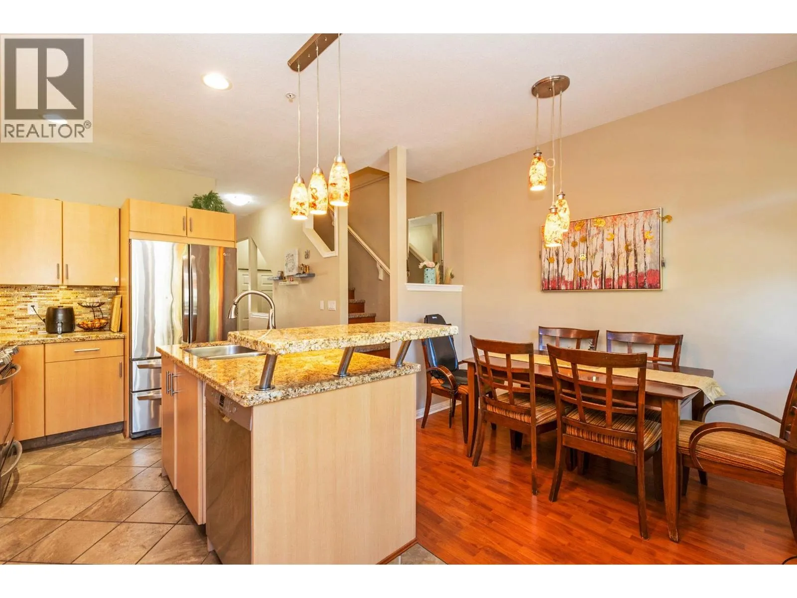 64 1055 RIVERWOOD GATE